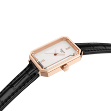 Load image into Gallery viewer, Tissot SRV 30mm
