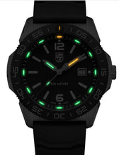 Load image into Gallery viewer, Luminox Pacific Diver - XS.3121
