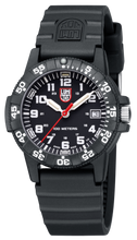 Load image into Gallery viewer, Luminox Sea Series - Swiss Quartz, 39mm - XS.0301.L
