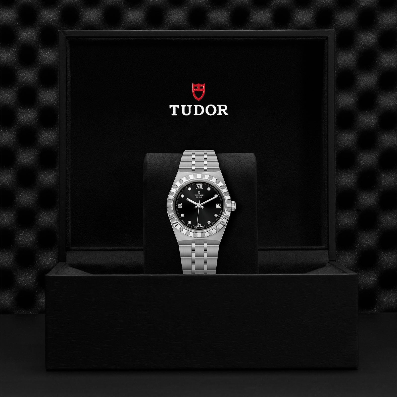 TUDOR Royal