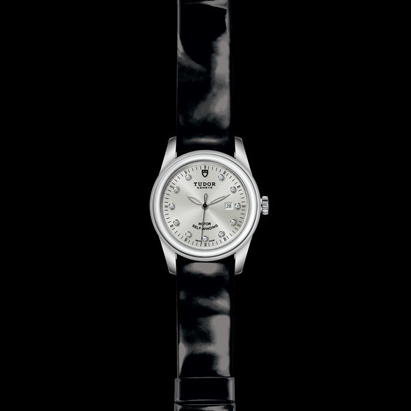 TUDOR Glamour Date