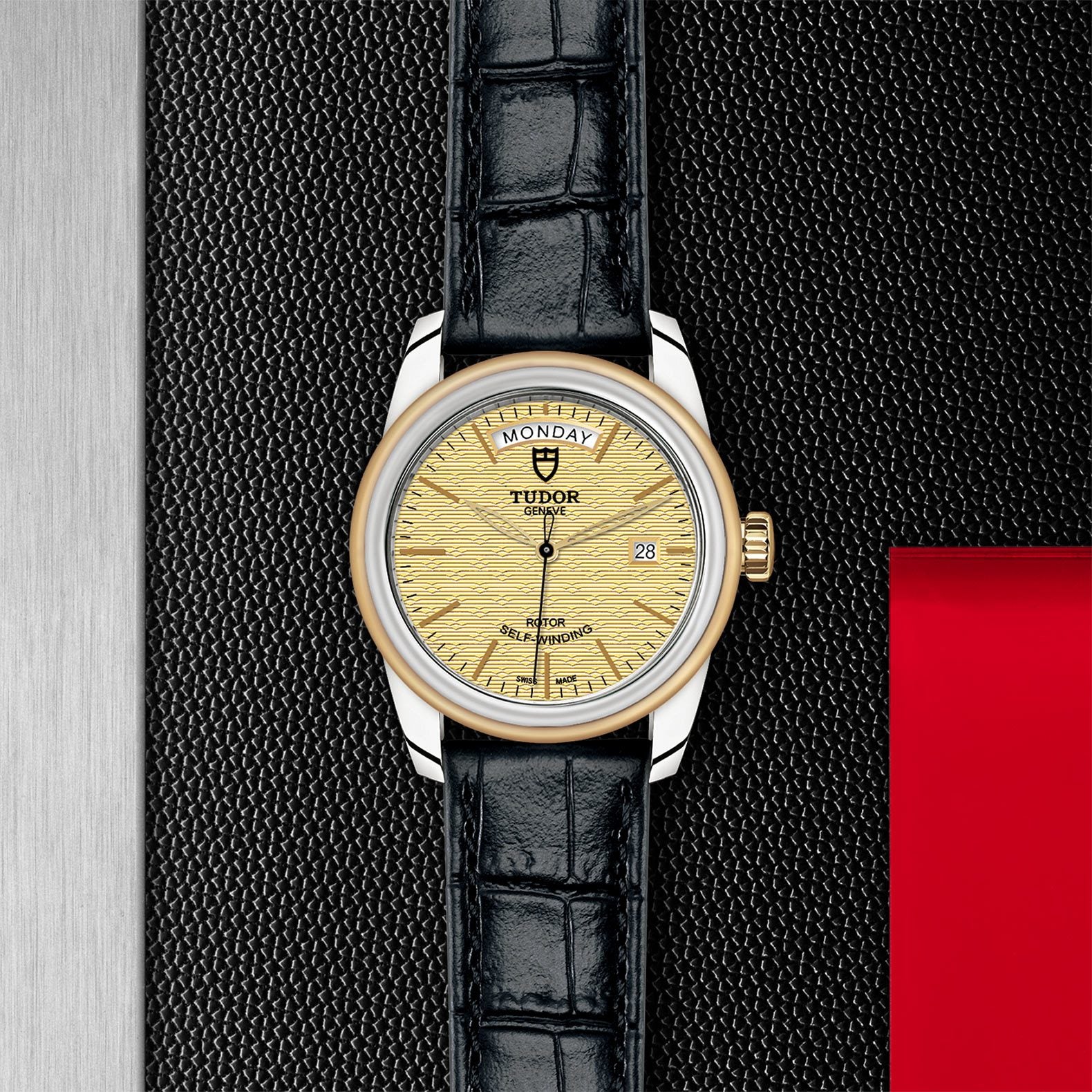 TUDOR Glamour Date+Day