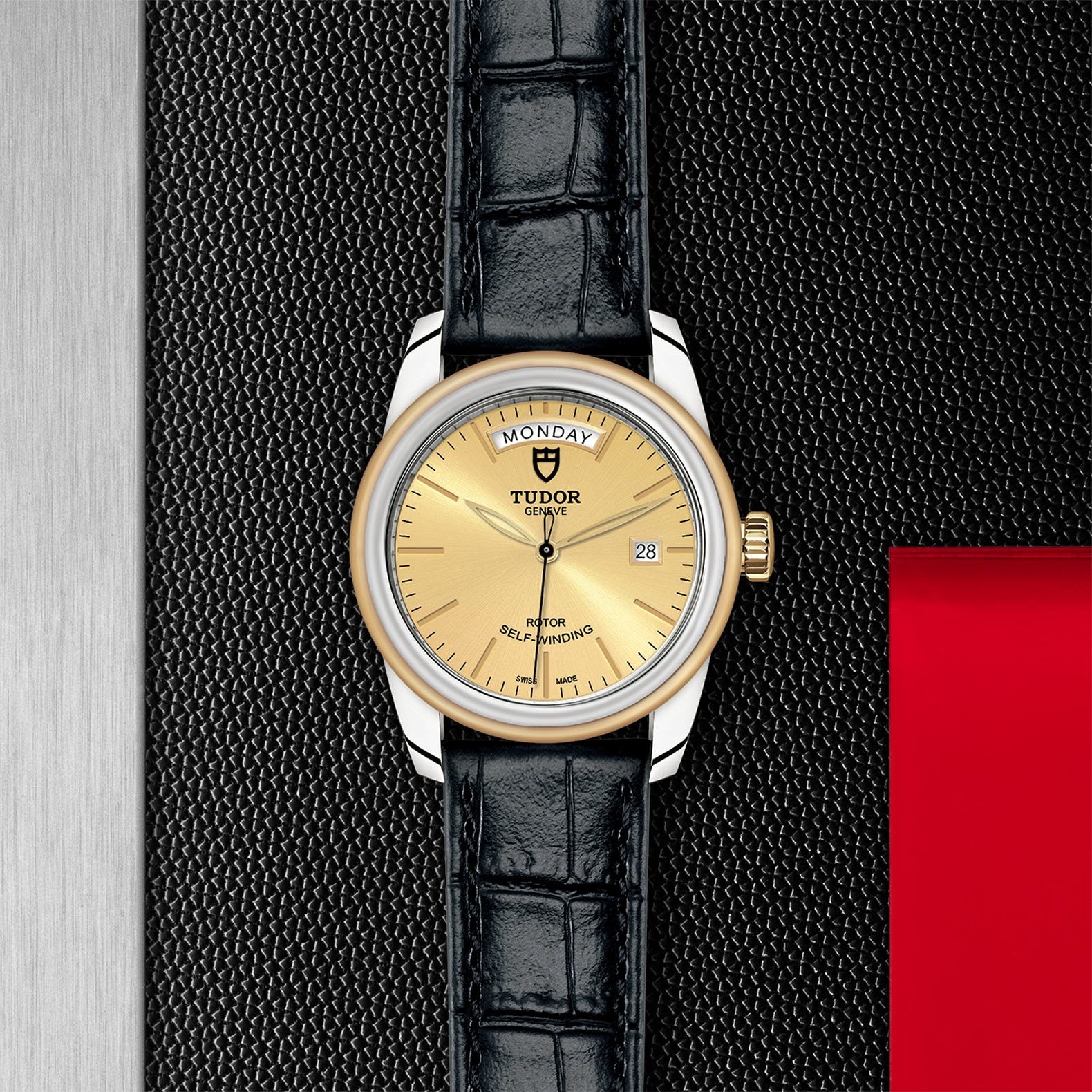 TUDOR Glamour Date+Day