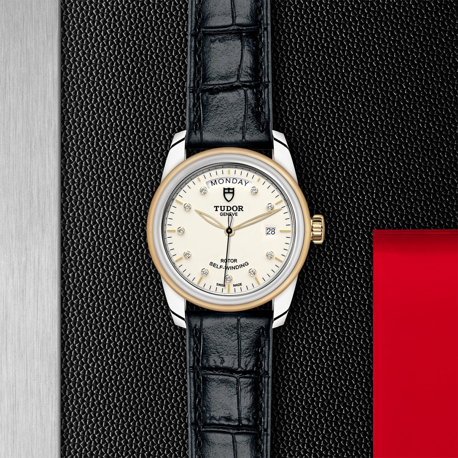 TUDOR Glamour Date+Day