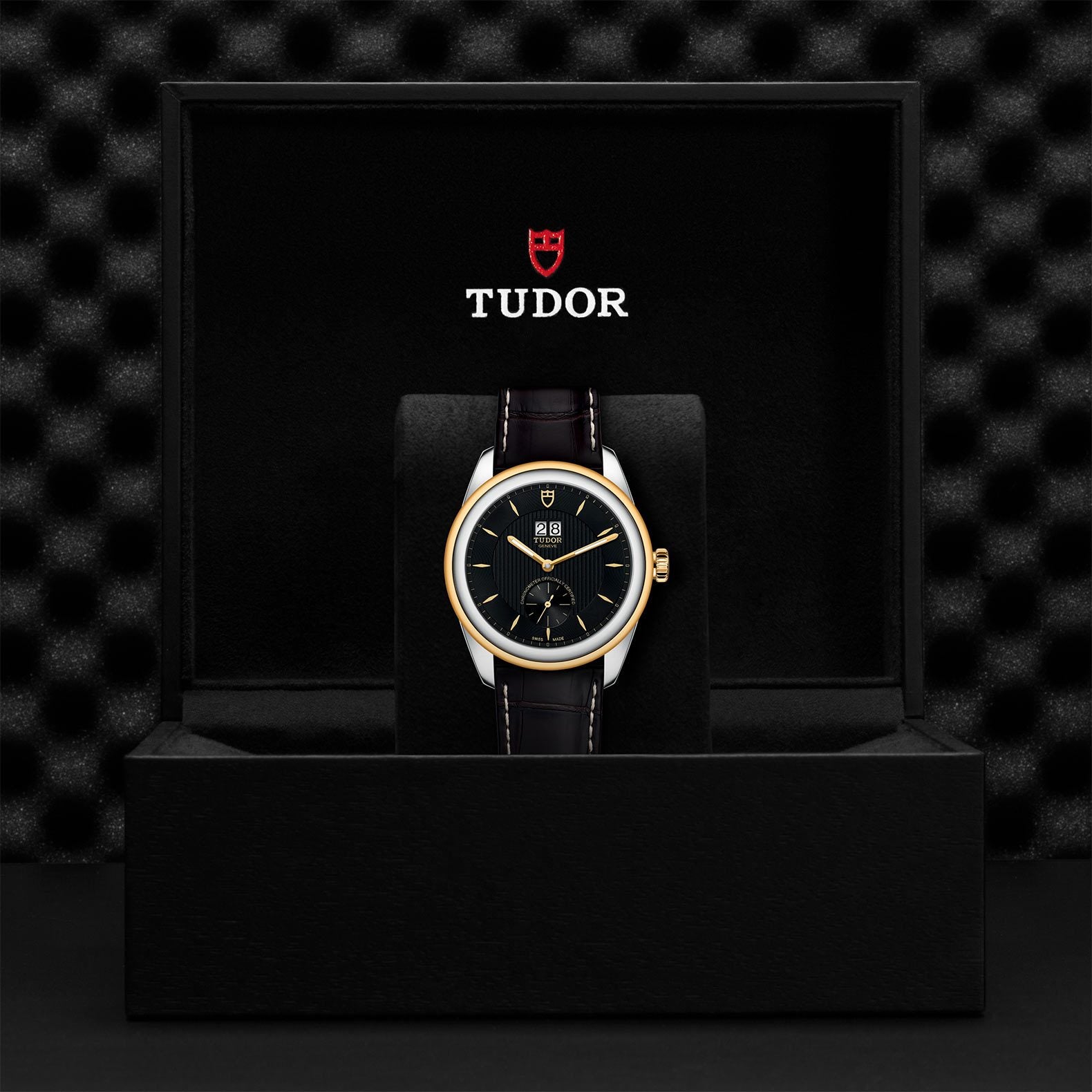 TUDOR Glamour Double Date