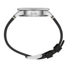 Load image into Gallery viewer, P–38 LIGHTNING®, 42 mm, Pilot-XA.9527

