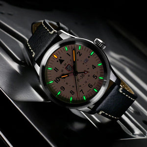 P–38 LIGHTNING®, 42 mm, Pilot-XA.9527