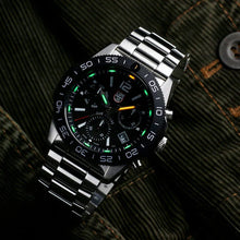 Load image into Gallery viewer, Pacific Diver Chronograph, 44mm-XS.3142
